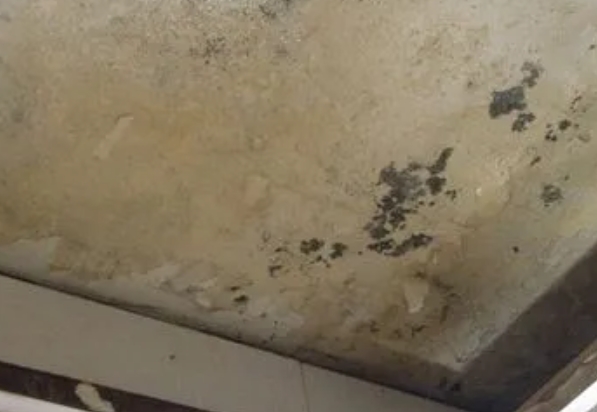 屯留阳台漏水维修公司分享下屯留卫生间渗水维修需要注意哪些问题。